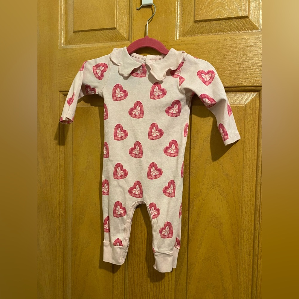 Paris Hilton Monica and Andy light pink and Pink Heart Kids Footie